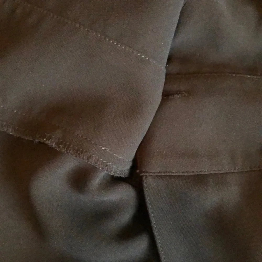 Evan-Picone Black Wrap Dress - 10P - Picture 8 of 10